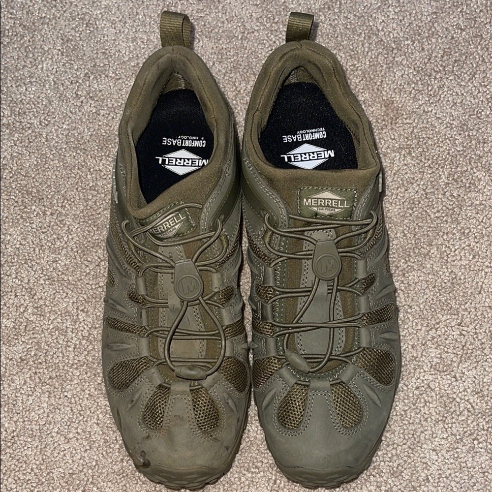 Merrell Men's Dk Olive Cham 8 Stretch Tactical Boot. Size 11